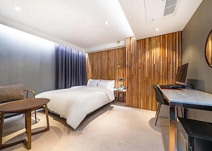 Jongro Laboum Motel Seul